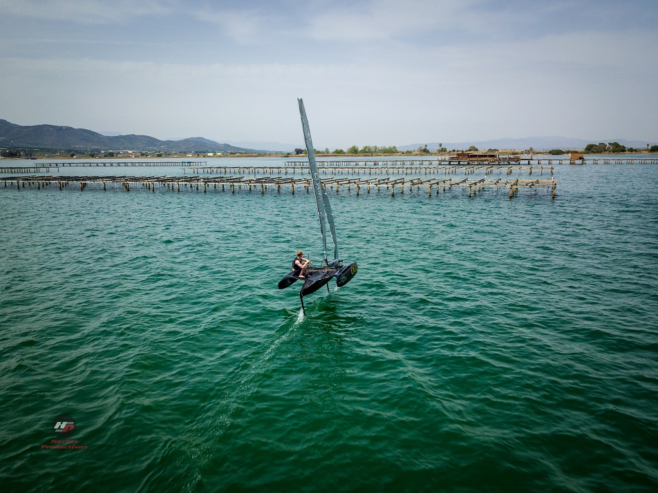 Flying Mantis foiling trimaran Sant Carles de la Rapita