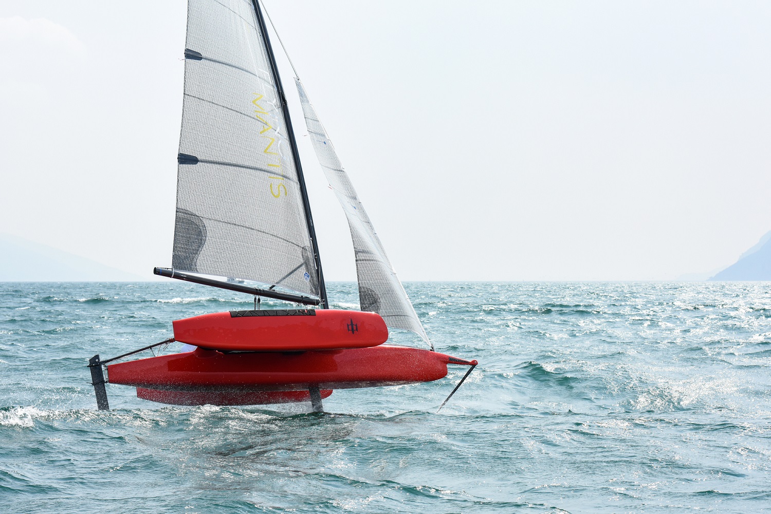 Flying Mantis flyingmantis foiling Trimaran Dinghy sailing